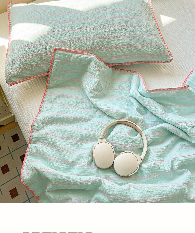 Sleeping grid wrinkled yarn double-layer yarn summer cool quilt