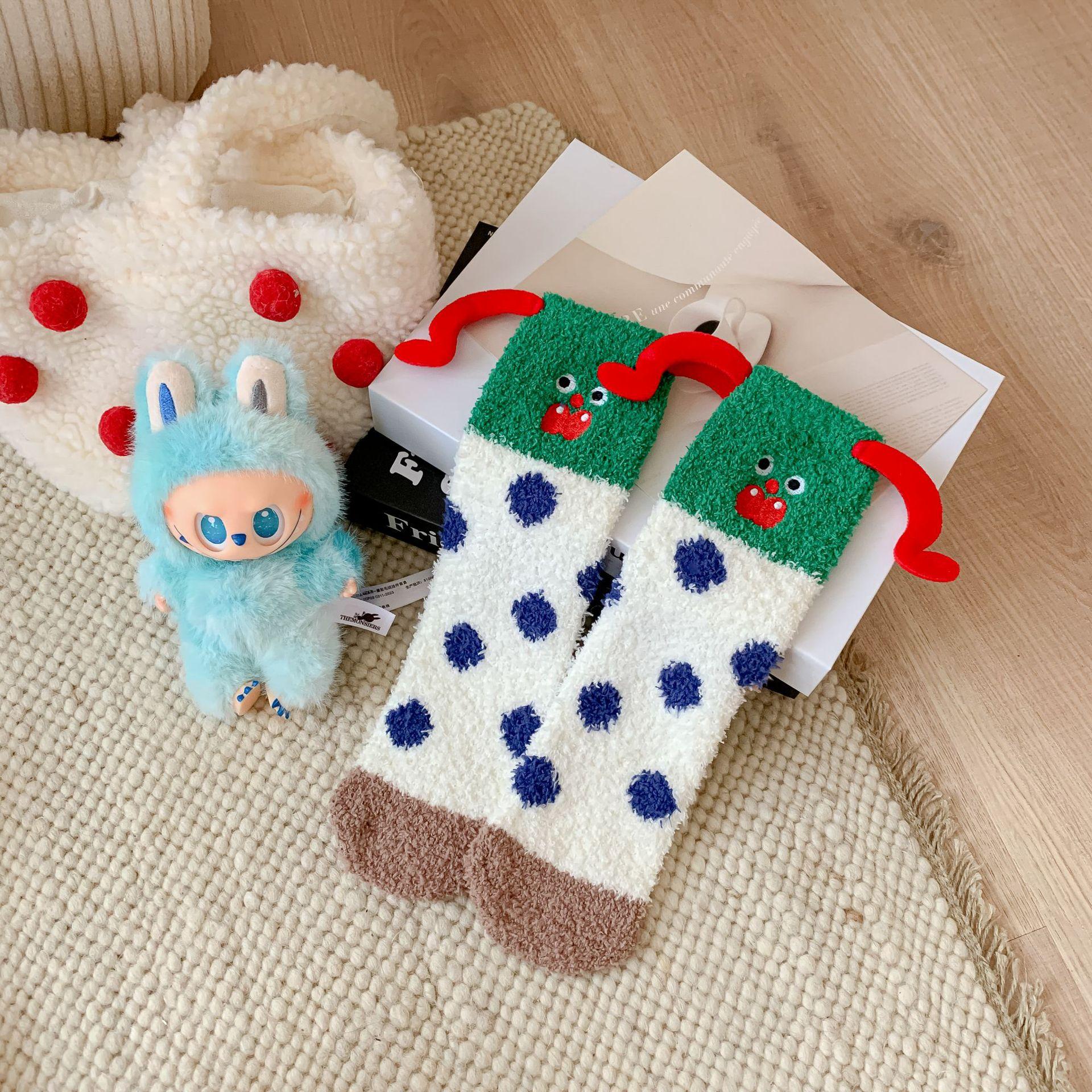 

Cross-Border Half-Edge Fleece Socks Winter Fleece Thickened Warm Coral Fleece Socks Cartoon Cute Floor Socks Sleep Socks One size fits all