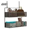 Étagère de rangement suspendue pour chambre à coucher Organisateur de porte avec crochets Construction robuste Conception de cintre en maille Facile à assembler Panier détachable à l'arrière