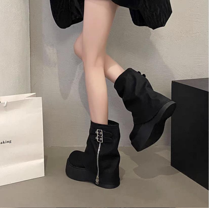 Retro versatile short boots women's spring new sweet and cool babes fashion versatile and thin trousers Martin boots
