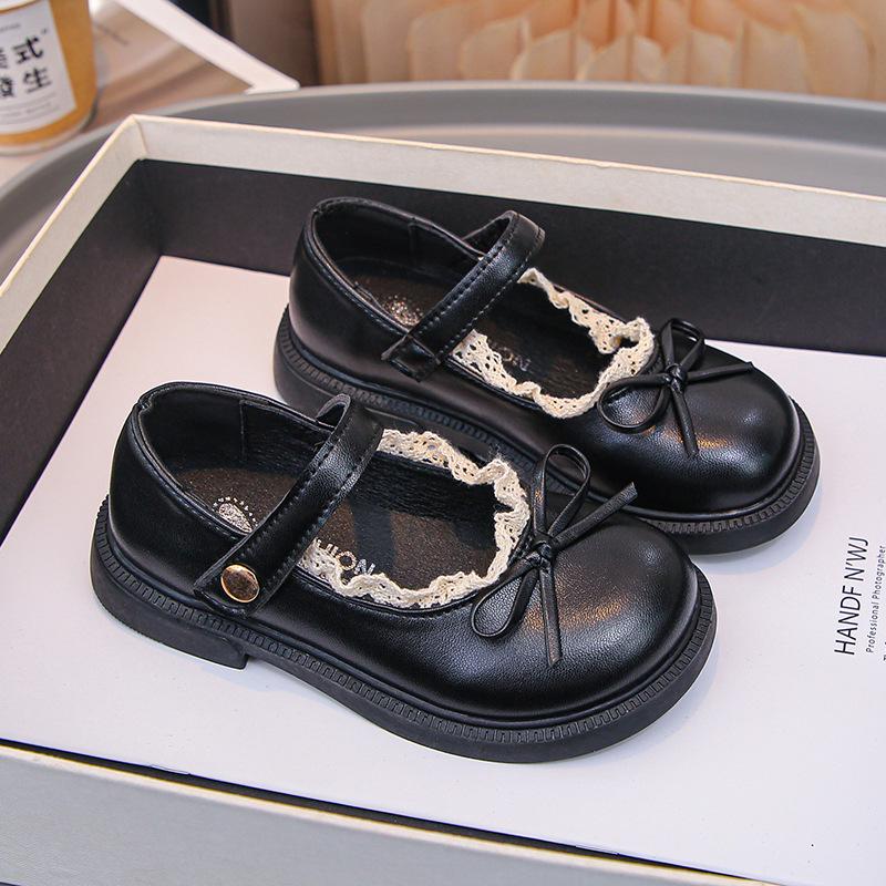 Girls' Classic Black Leather Princess Shoes - Soft Sole Lace Casual Flats for Spring & Autumn