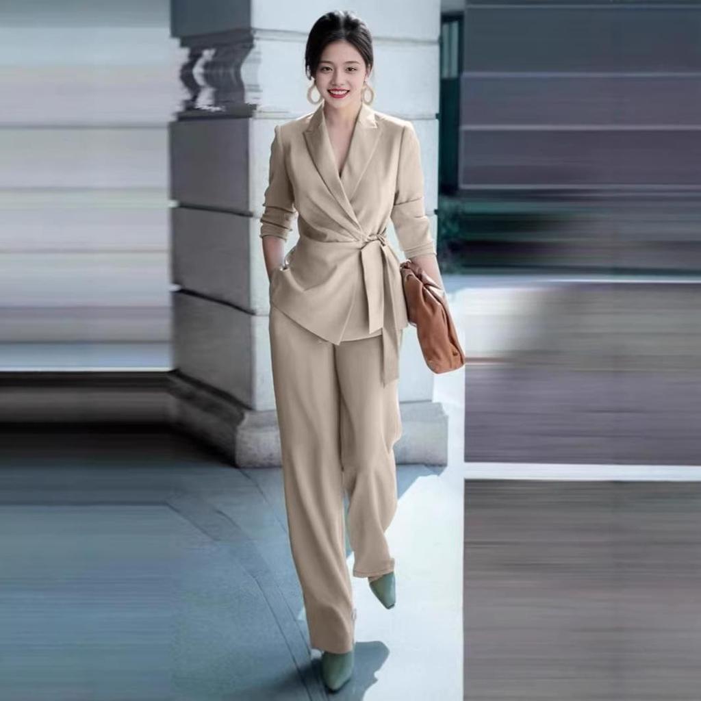 Women's Light Green V-Neck 3/4 Sleeve Belted Suit Set with Wide Leg Pants