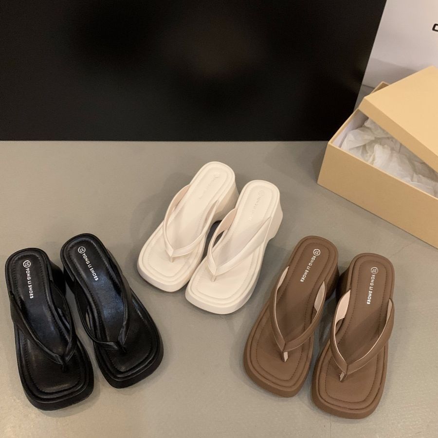 Muffin Thick-soled Sandals Pinch Feet Flip-flops Shoes Women's Shoes Fashion Outer Wear 2025 Summer Slope Heel Heightening Sandals