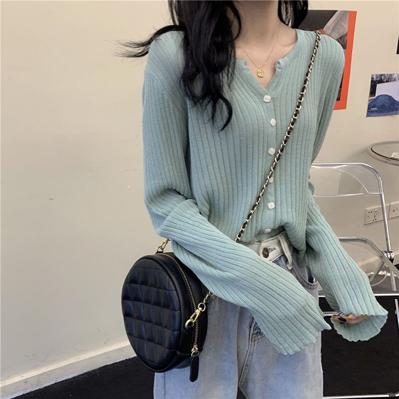 Korean Style Long Sleeve Knitted Cardigan for Women Outerwear College Style Casual Knitted Sweater Thin Coat for Spring and Autumn Seasons