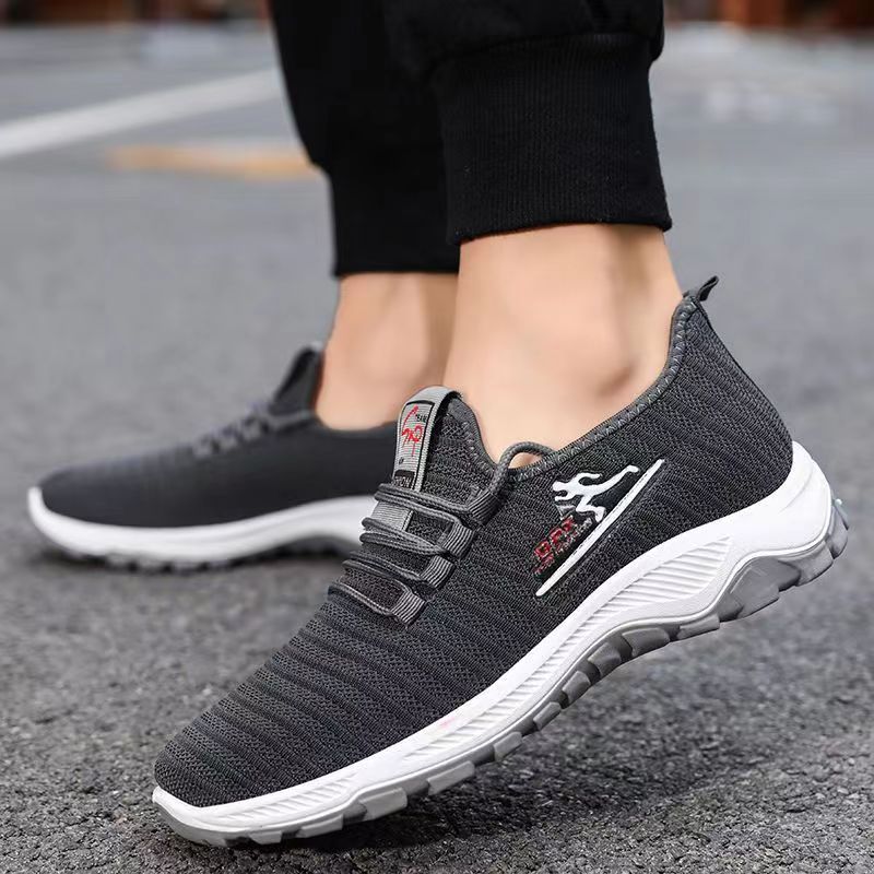 2025 New Style Shoes Casual Men Shoes Soft Sole Breathable Fashionable Light Slipper Women Shoes Single-layer Shoes