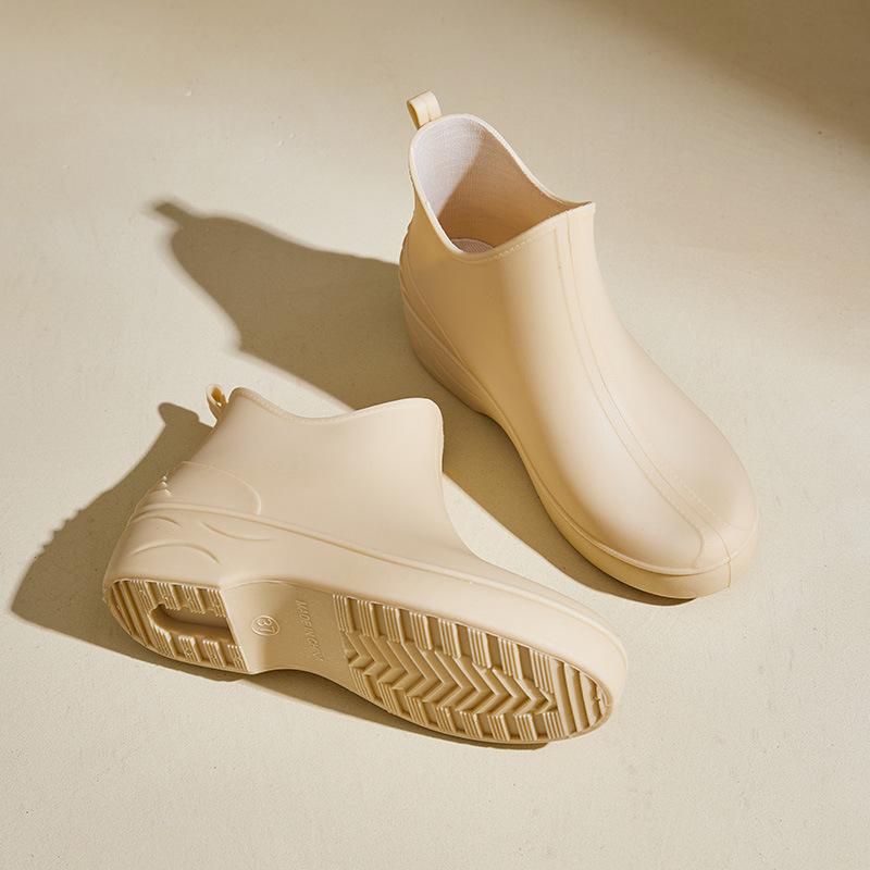 

Женские резиновые сапоги на платформе Chelsea low, женские резиновые сапоги, водонепроницаемая обувь, пластиковые резиновые сапоги для кухни, резиновые сапоги для взрослых, галоши 40 бежевый
