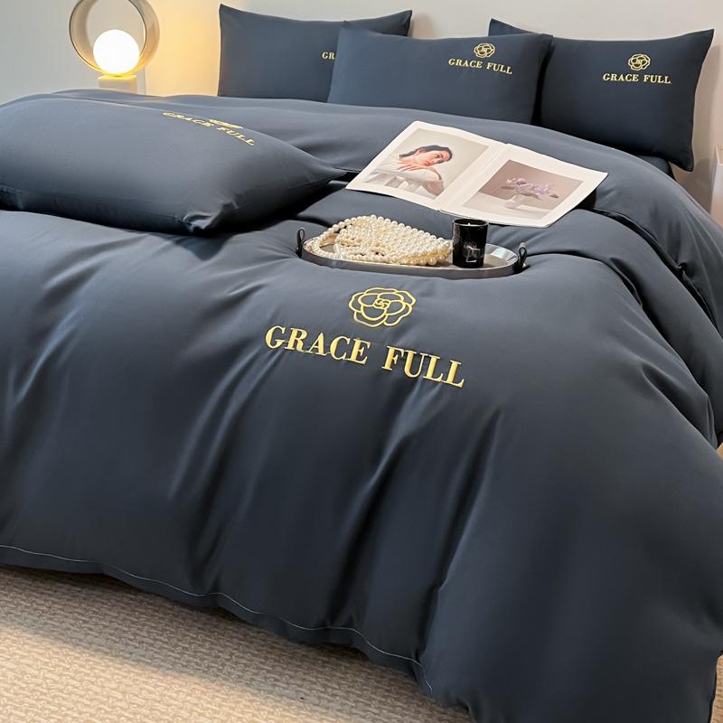 Light Luxury Polished Bedding Four-piece Set Thickened Solid Color Bed Sheet Quilt Cover Pillowcase