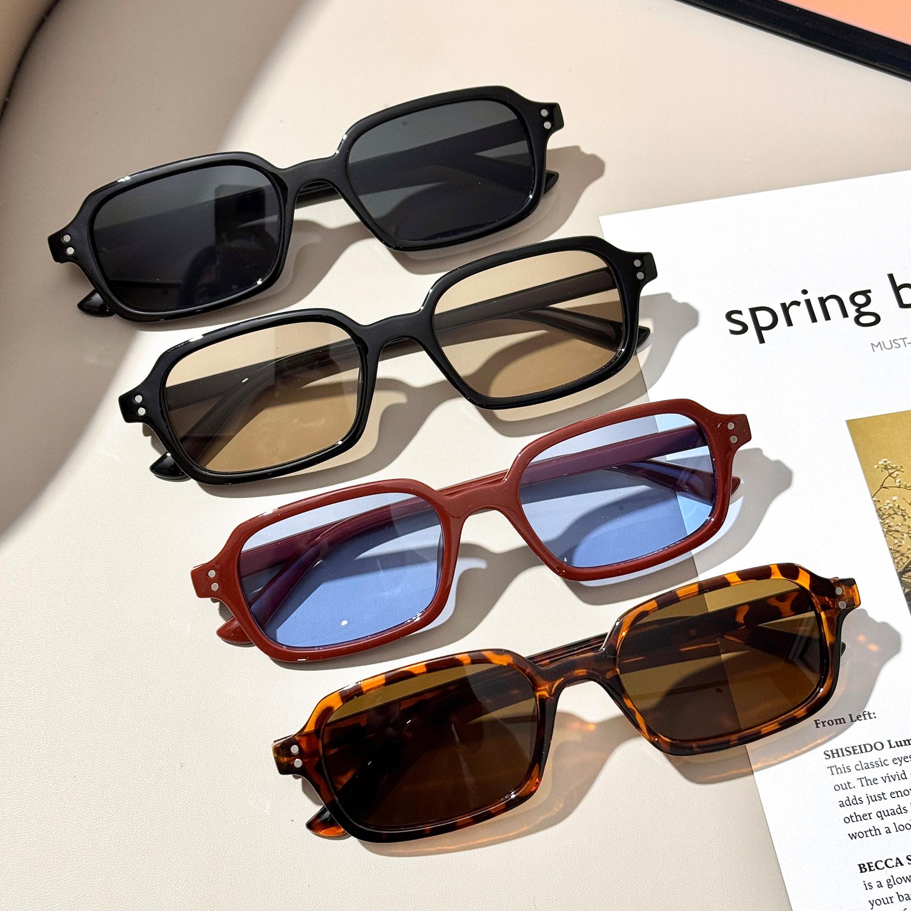 

4Pcs Rectangular Stylish Glasses with a Simple Retro Style, Suitable for Daily Wear, Street Photography, and Driving