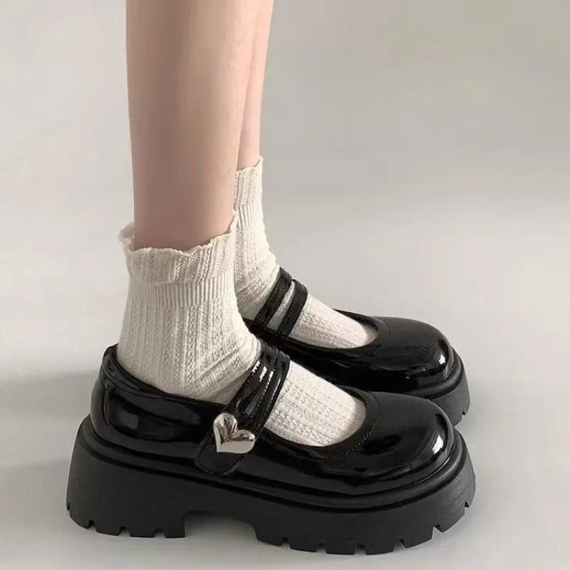 Fashion Loafers Women Autumn New Black Platform Flats Shoes Women Loafers Slip On Boat Shoes Designer Casual Leather Oxfords