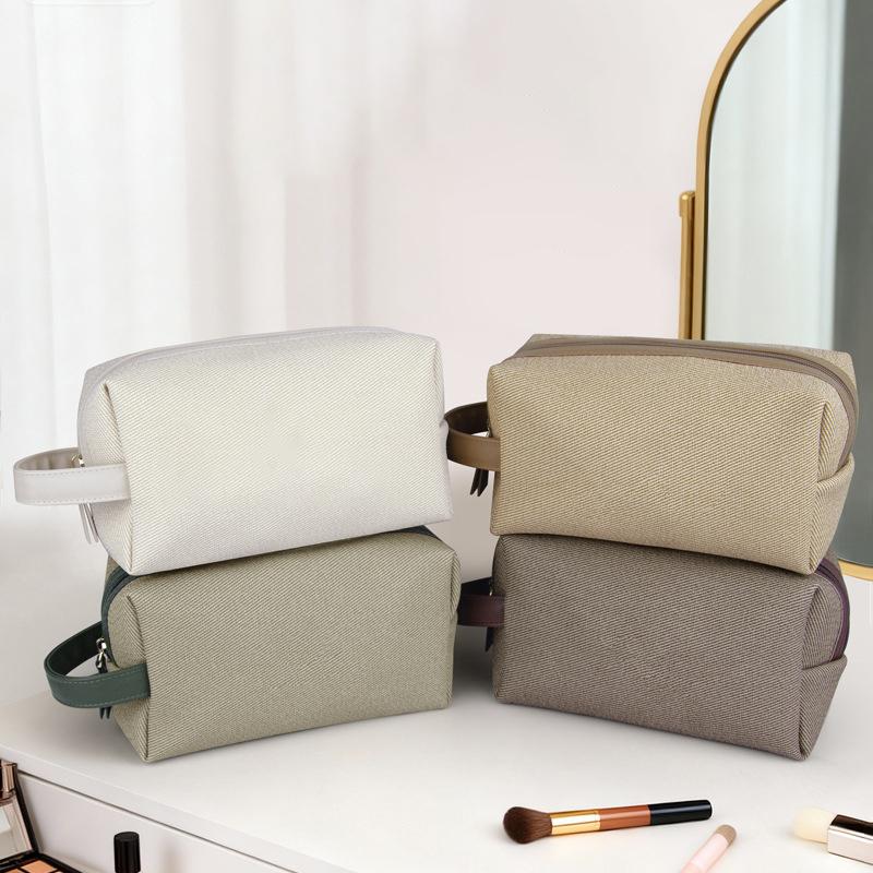 Eenvoudige Handtas met Grote Capaciteit Draagbare Make-uptas Reistoiletartikelen Opbergtas Waterdichte Make-uptas Organizer