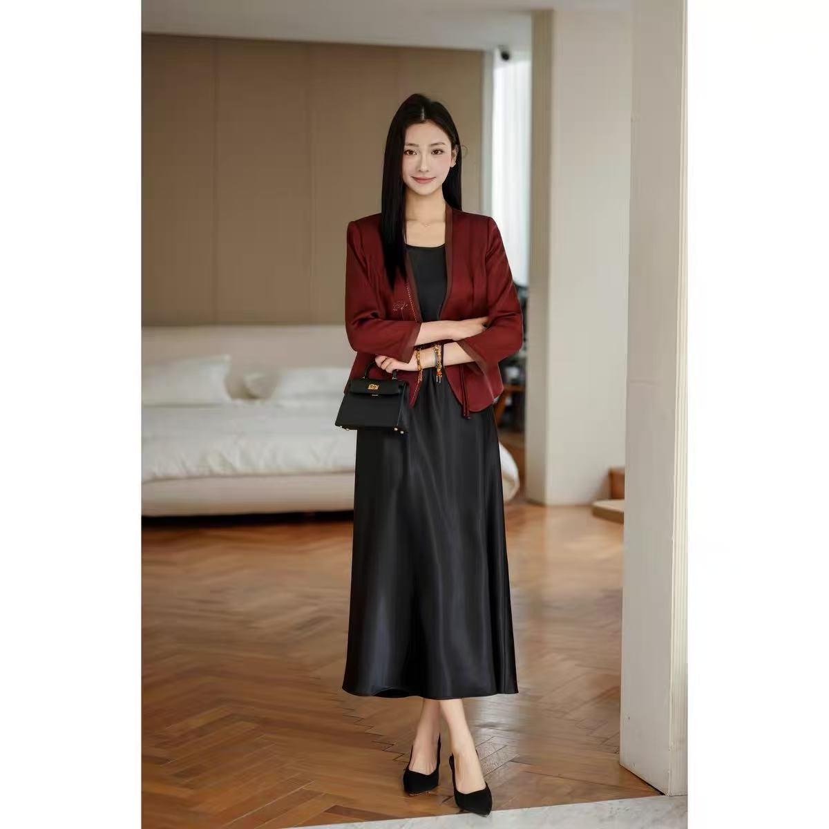 

3311 Elegant Two-Piece Suit Skirt: Spring & Autumn High-End Chinese Style L (108-118 jin) чорний/червоний