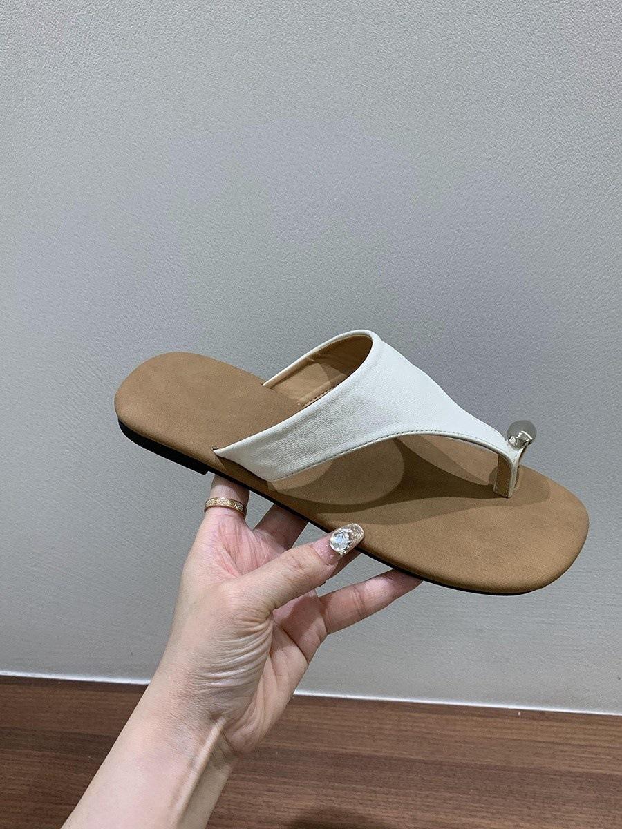 

Summer blue Korean version flat-bottomed toe slippers women s summer wear new French beautiful sandals holiday beach shoes 40