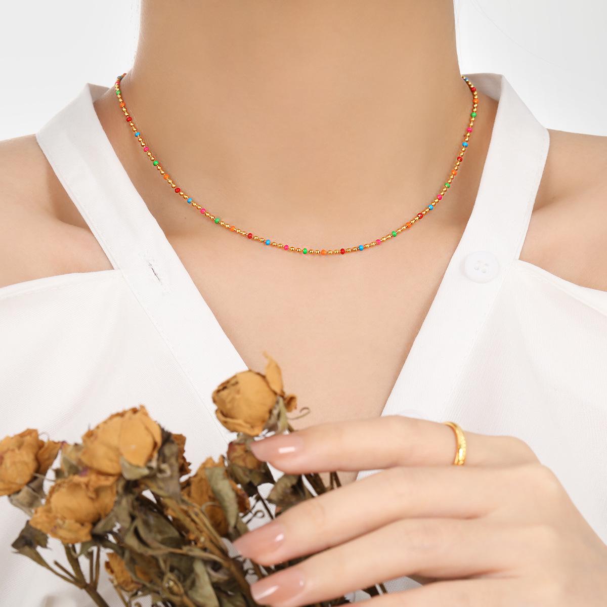 

Красочное ретро богемное ожерелье с бусинами: Женская высококачественная титановая стальная цепочка для ключицы