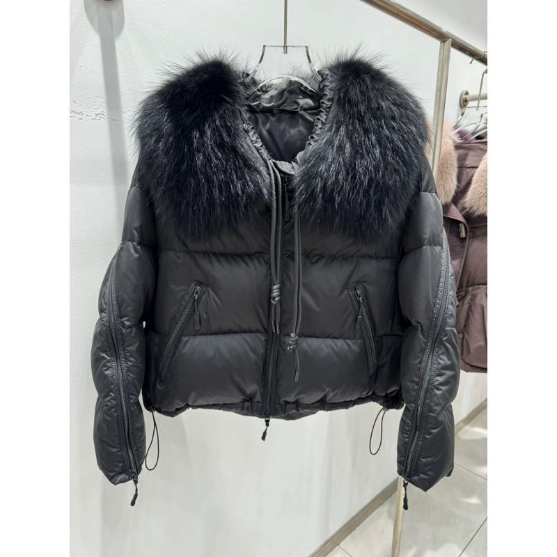 Womens Short Down Coat With Real Fox Fur Collar Lightweight Luxury Design Warm Winter 2026