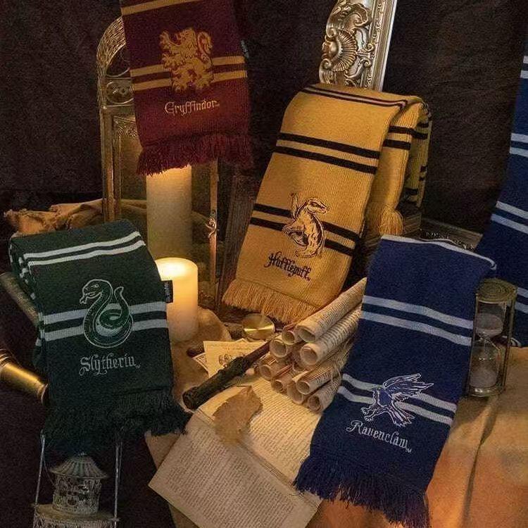 Harry Potter Nebelvír a Zmijozel Vyšívaný Šál Snood z Umělého Kašmíru