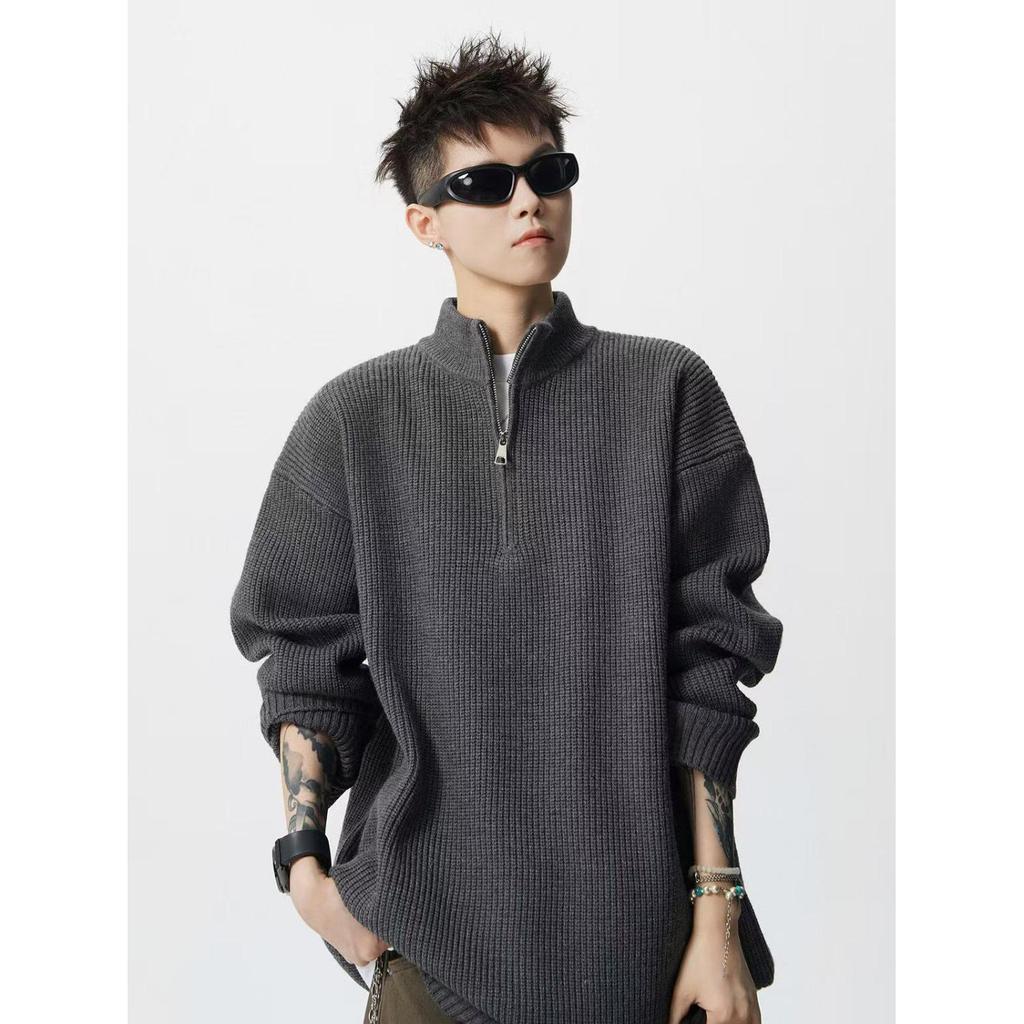 Men's High-Neck Half-Zip Loose Knit Sweater - Retro Style, Solid Color, Versatile for Autumn/Winter.