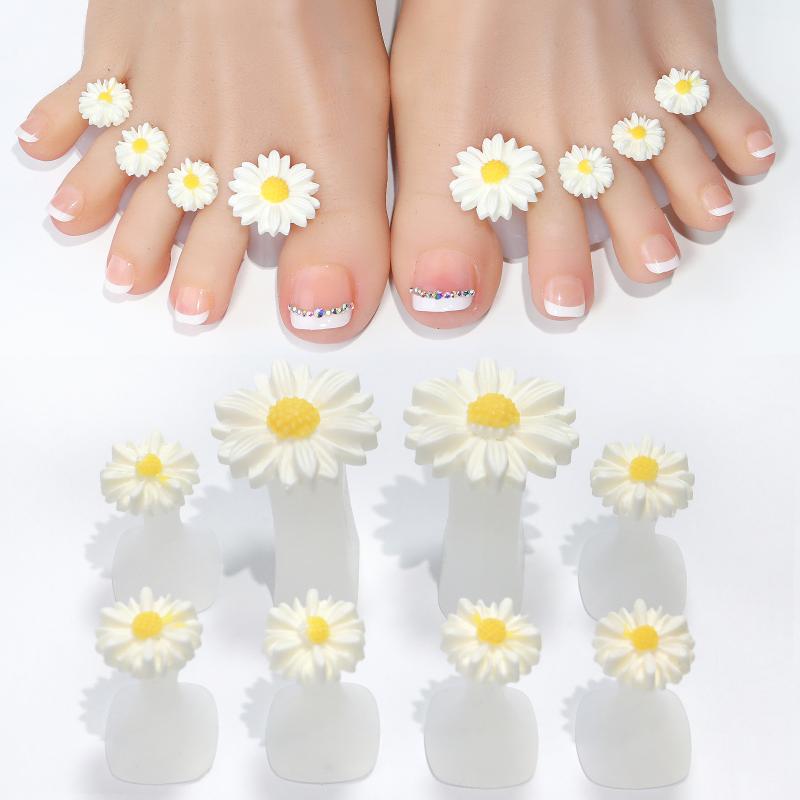 Soft Non-pinch Toe Separators 8 Pcs Reusable Plastic Cute Flower Pearl Designs for Long Time Pedicure Nail Polish