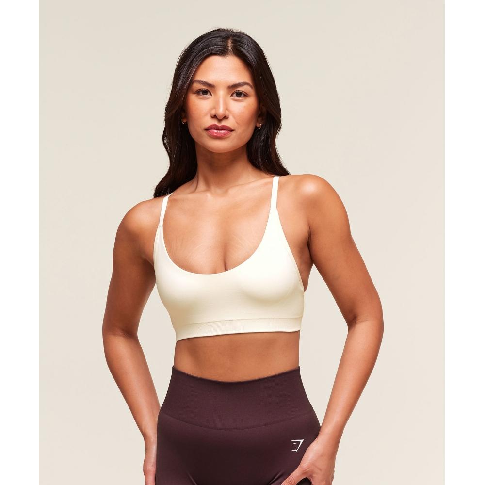 Gymshark Everyday Seamless Racerback Sports Bra Soft White B4c1v Wcmy