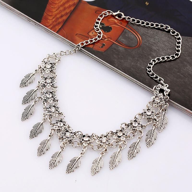 Retro Geometric Alloy Necklace With Embellished Drops For Elegant Occasions Silver White
