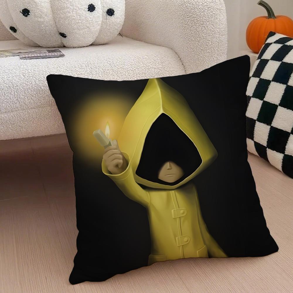 

Game LLittle NNightmares Cushion Cover Throw Pillow Cover Hidden Button Durable Polyester Chair Cushion 30X30cm