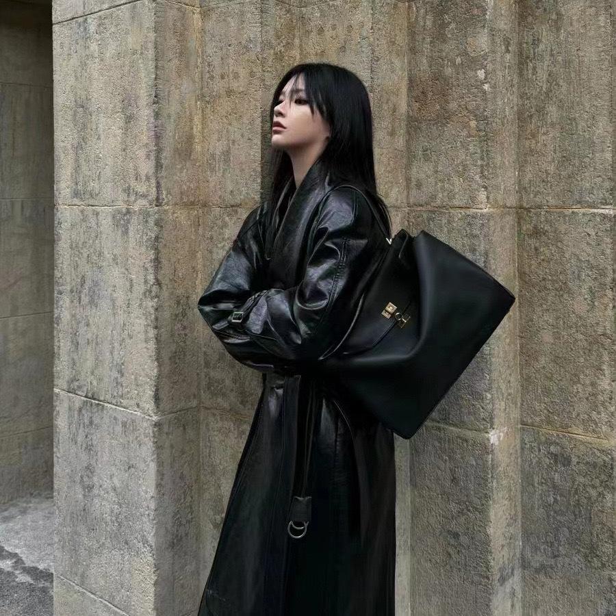 Commuter Versatile Tote Bag+women's Top Layer Leather Armpit Bag Silver Milk Cow Leather Single Shoulder Carrying Crossbody Bag