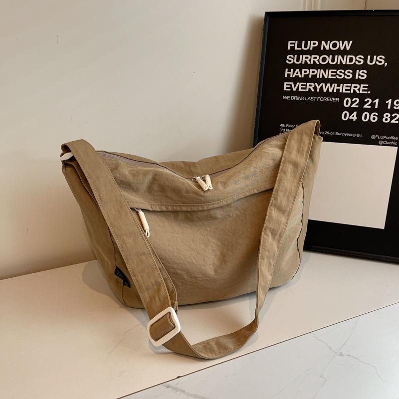 2025 new casual cloth bag niche design large-capacity bag women's shoulder crossbody fashion commuter tote bag