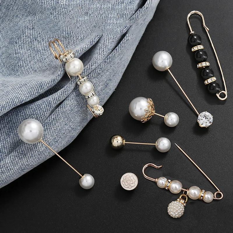 Women Fashion Creative Luxury Pearl Brooches Pins Elegant Rhinestone Snowflakes Flower Accessories Wedding Party Head Decoration