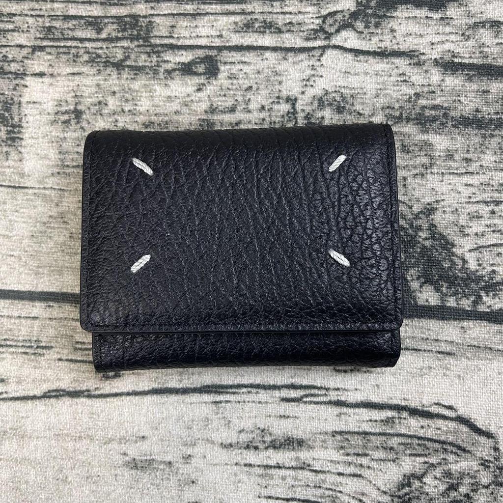"Style 22SS Cowhide Tri-Fold Wallet: Genuine Leather Multi-Card Holder & Coin Purse for Men and Women"