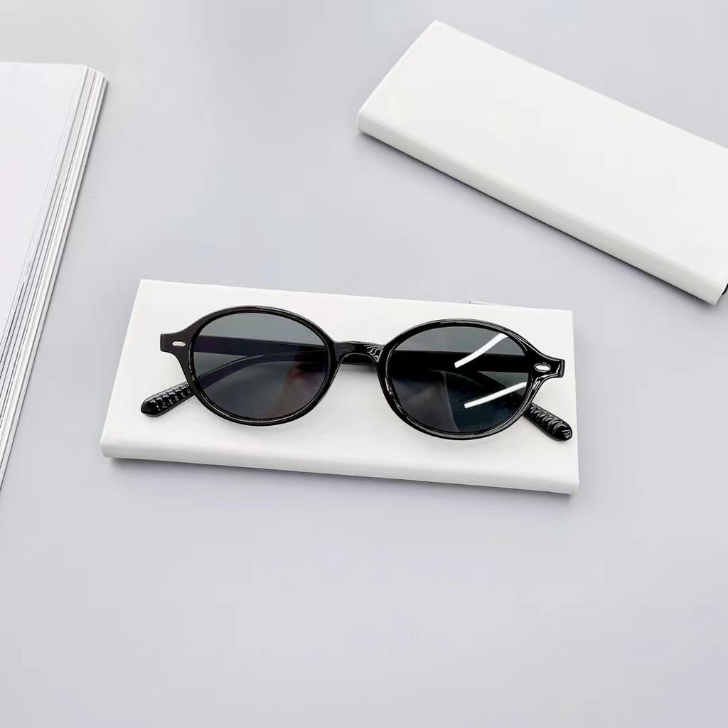 Y2K Retro Oval Frame Sunglasses Sweet Cool Girls Black White Eye Glasses Vintage Simple Women Plain Glasses Eyewear