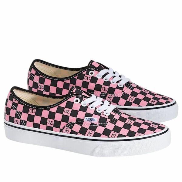 VN000Z9A6X7 Valentino Garavani Vans Autêntico (masculino)