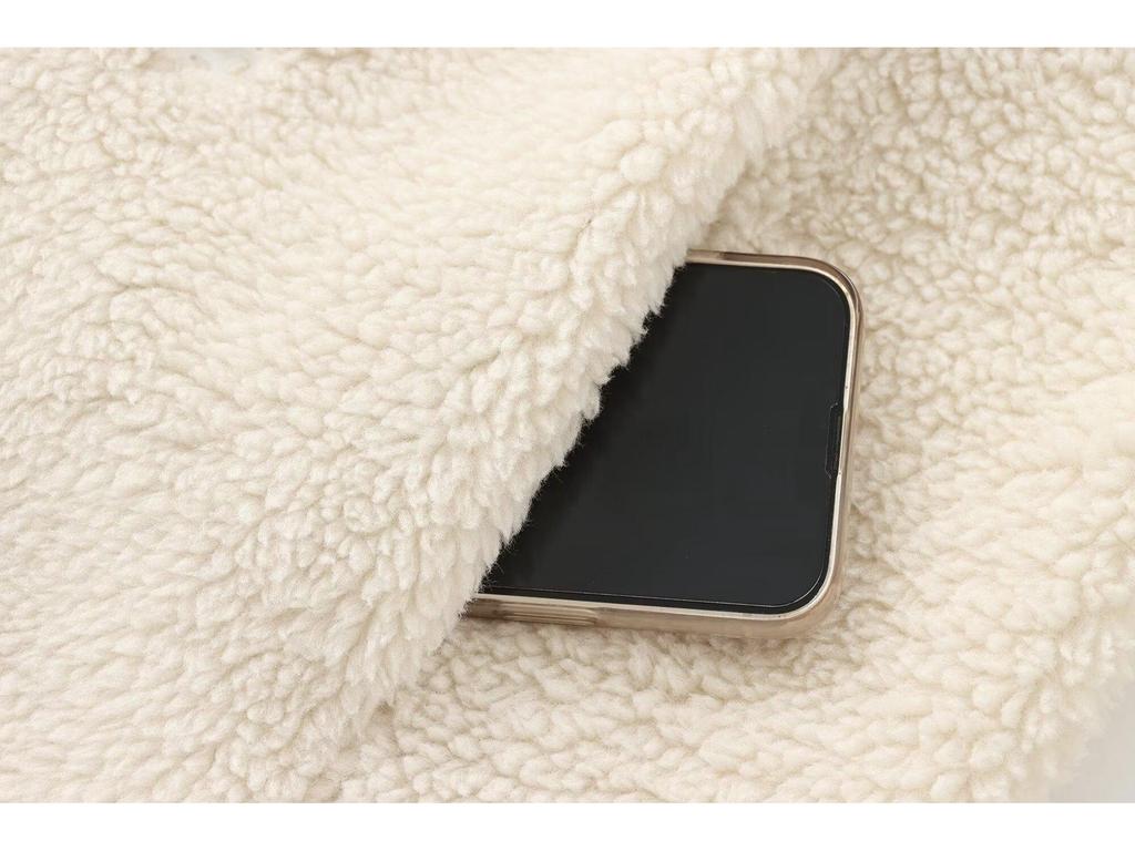 2024 Fall/Winter Women's Faux Fur Solid Color Overcoat: European & American Style
