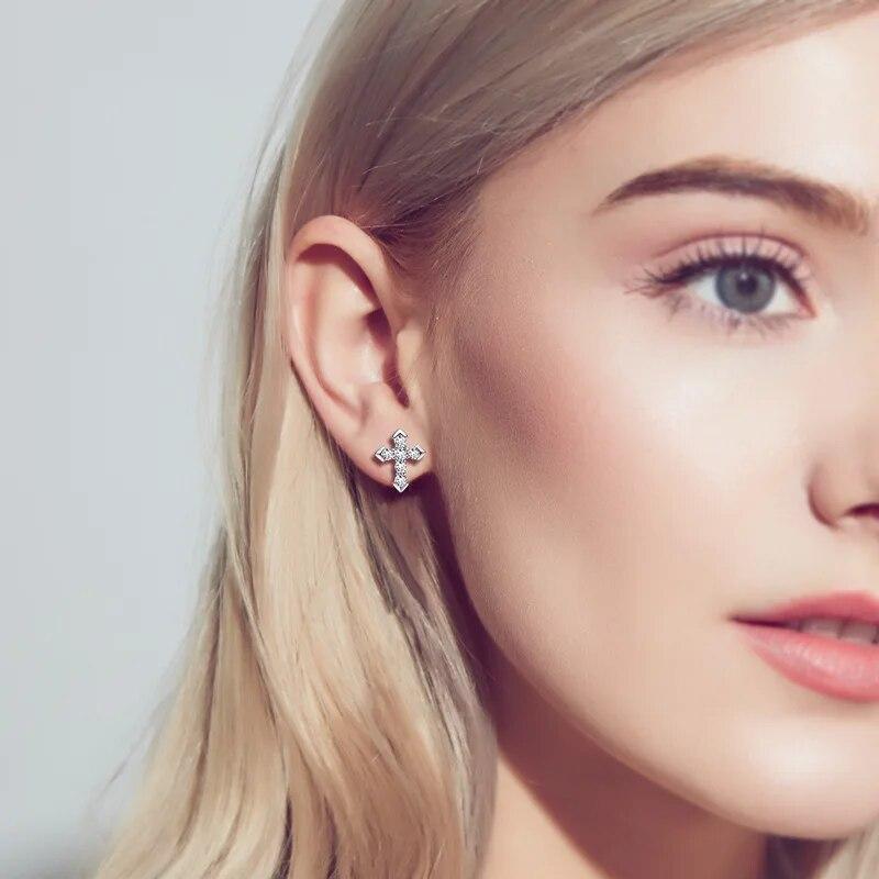 S925 Sterling Silver Moissanite Arrow Cross Earrings Trend Fashion Hip-Hop European and American Couples Men and Women