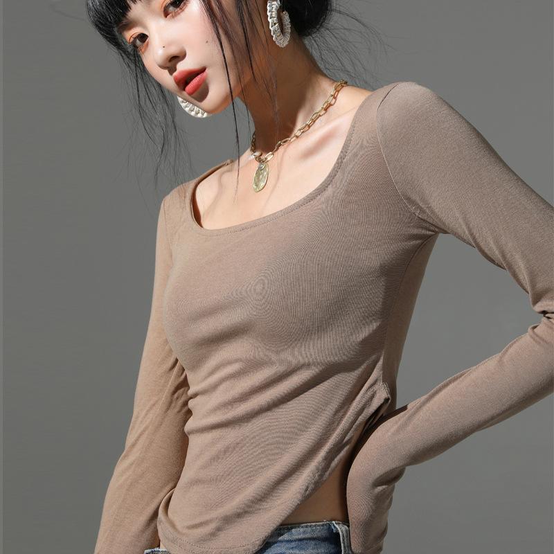 Q New Round Neck T-shirt Women Slit Bottom Circular Design Sense of The Public Bare Collarbone Slim Top Base Shirt