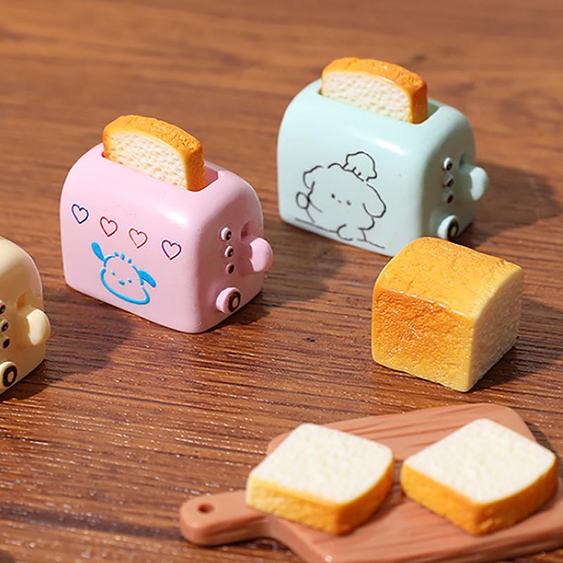 1/2Pcs Doll House Mini Simulated Toast Bread Maker Food Play Decoration Diy Model Miniatures Scene Props Resin Accessories