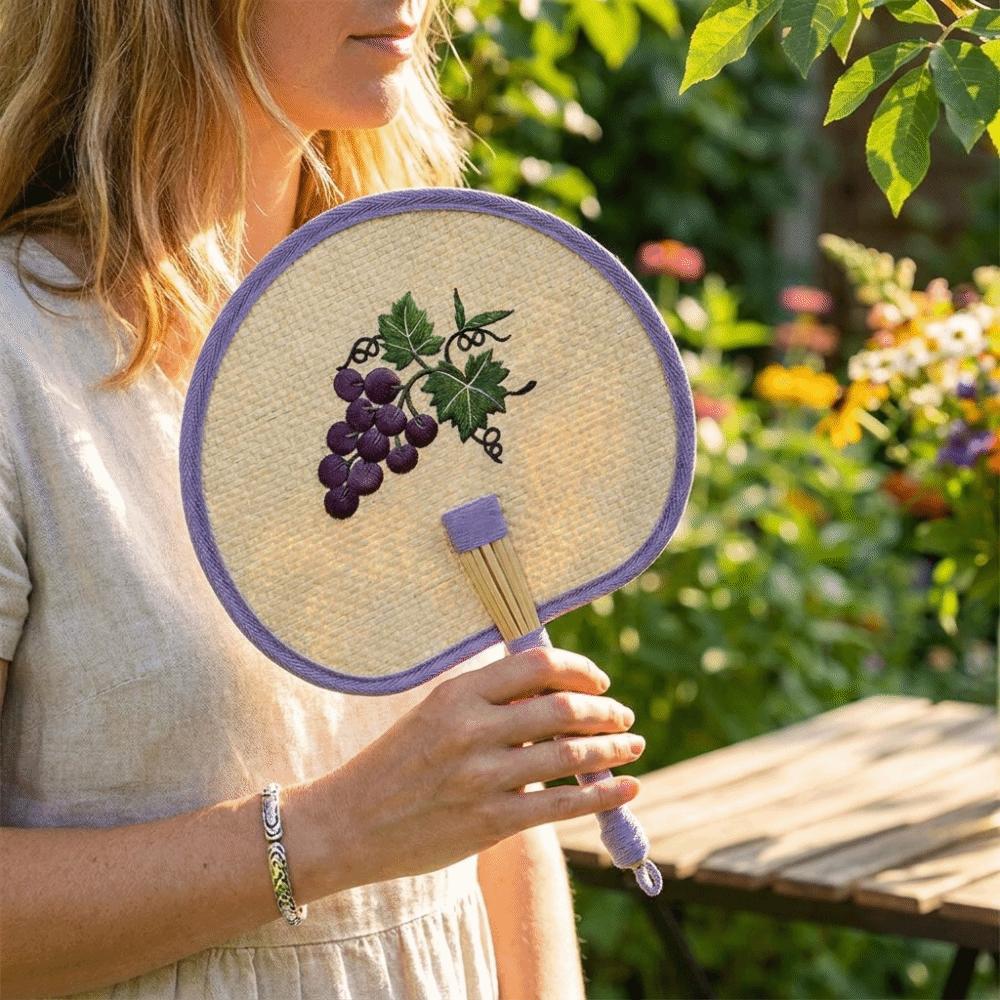 Retro Hand-Woven Fan Chinese Style Hand Cranked Fan Compact Hand Braided Fan Photo Prop