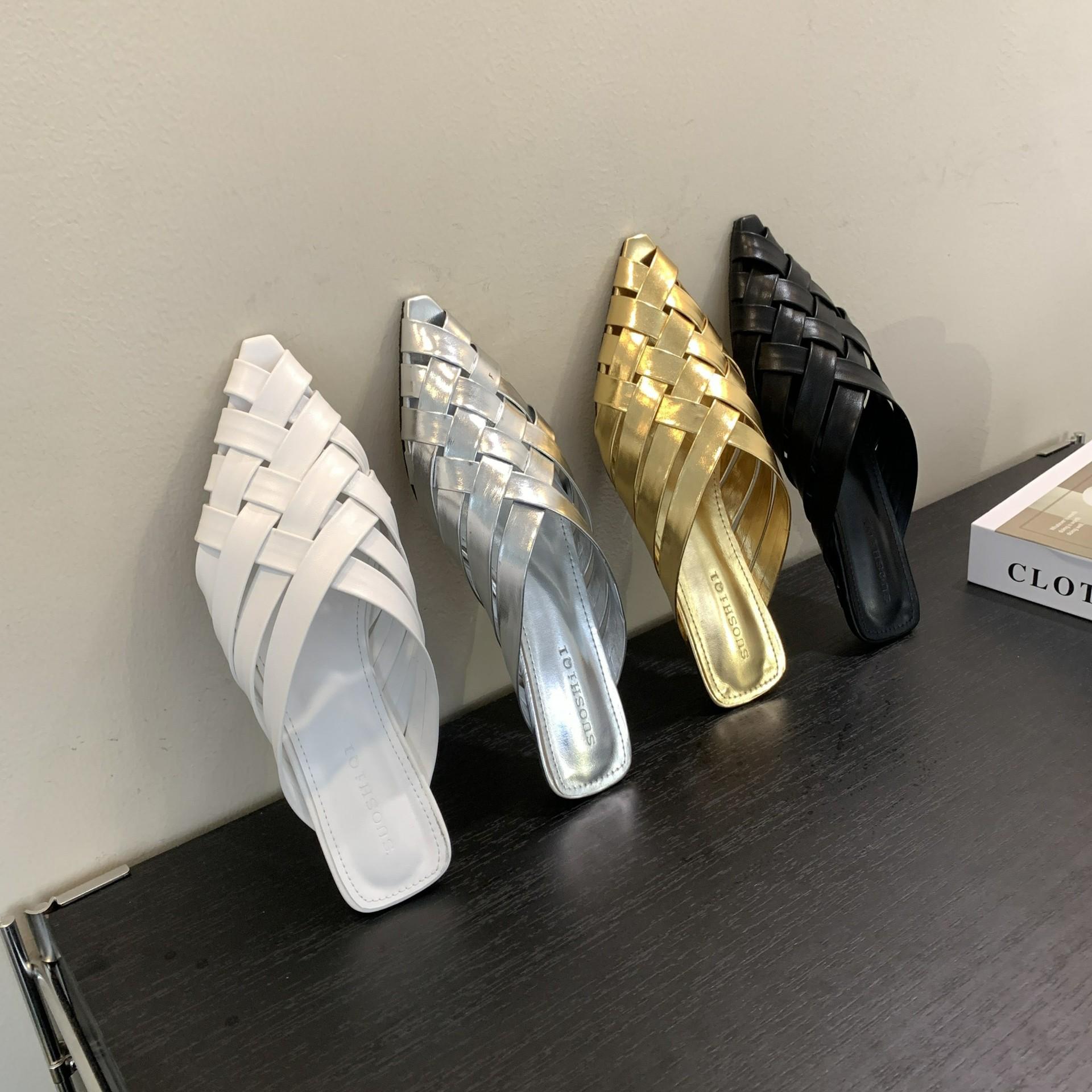 

2025 Rome summer fashion woven bag head flat lazy outer wear vacation Internet celebrity gold silver women s sandals 39 срібний