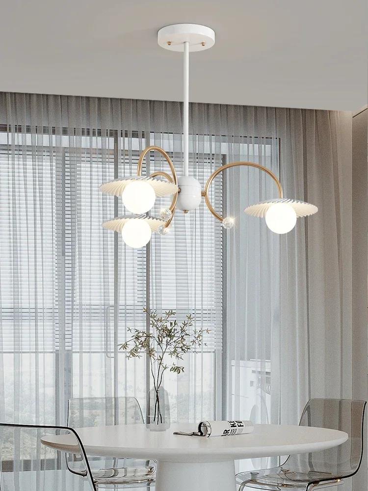 Nordic Modern Glass Ball Hall Chandelier Creative Living Dining Room Bedroom Kitchen Bar Cafe Home Decor Art Hanging Lamp LED