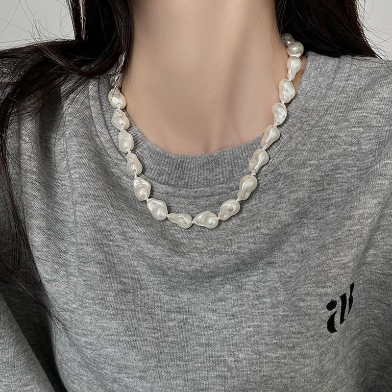 French Long Stacked Colored Pearl Necklace, Simple Temperament Collarbone Chain, Retro Necklace for Women