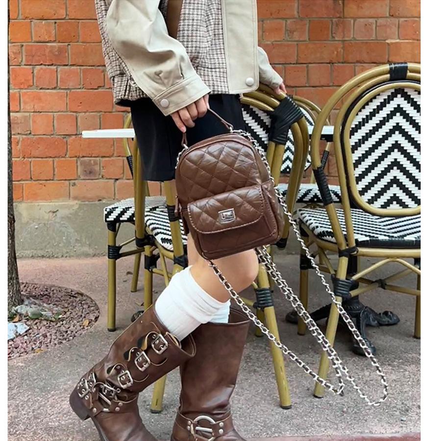 Zaino Mini da Donna Lussuoso con Ricamo Lingge Colore Unico Catene Borsa a Spalla da Donna Zaino da Viaggio in PU Borse Casual per la Scuola
