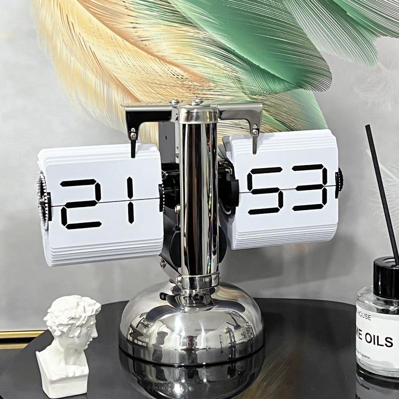 European Retro Flip Clock: Simple Desktop & Wall Design