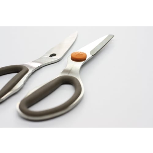 Yaxel Kitchen Scissors Made by a Knife Shop, Disassemble and Wash, Dishwasher Safe, Serrated Blade On One Side, Disassemble Structure, Cooking Scissor