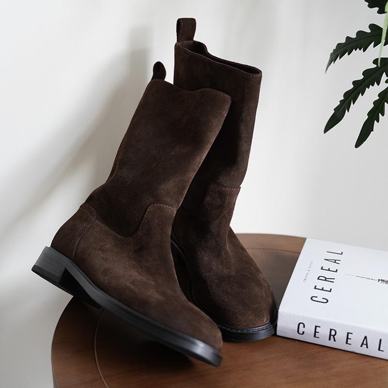Lammfellversion handgefertigte Zigarettenstiefel Damen 2025 Herbst und Winter neue Lederstiefel mittelhoher Schaft Retro gerade Ritterstiefel Einzelstiefel