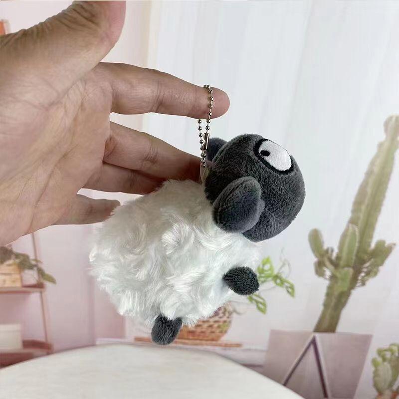 Чарівний брелок-іграшка в'язана вівця Мультяшна лялька тварина Милий аксесуар для рюкзака