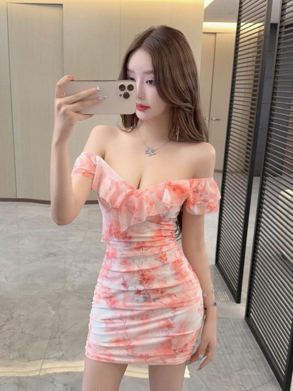 Sexy Mesh Ruffle Short-Sleeved Nightclub Dress - Slimming Hip-Wrapping Style