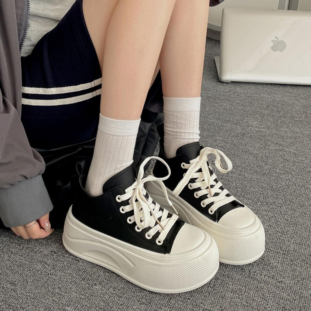 White popular thick-soled heightening versatile little white shoes women's 2025 new autumn skirt breathable casual board shoes