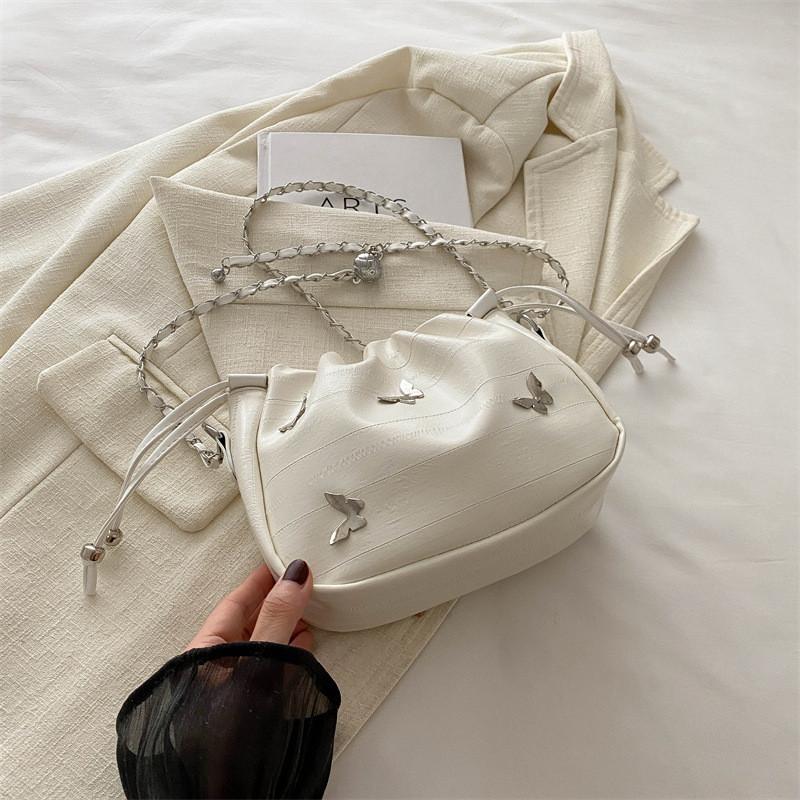 Chic Summer Bucket Bag For Women With Unique Bow And Casual Shoulder Style