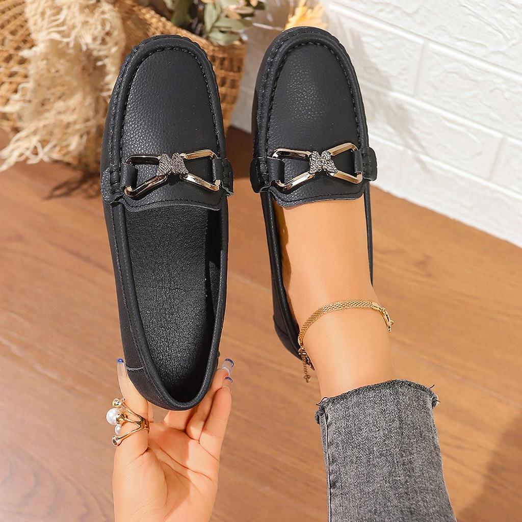 Women's Plus Size Casual Spring 2025 Soft Sole Loafers - Metal Detail, Flat Bottom, Lazy Bean Style