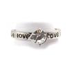 Silberner „Love“-Ring