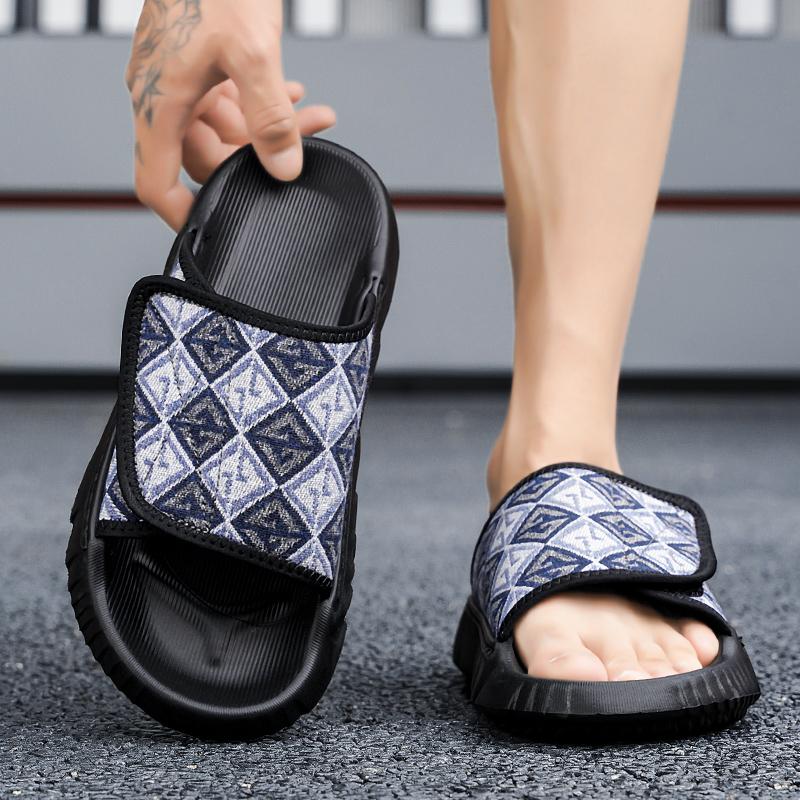 Men's casual slippers summer cool EVA outdoor soft sole anti slip breathable beach shoes fashion youth versatile walk sandals