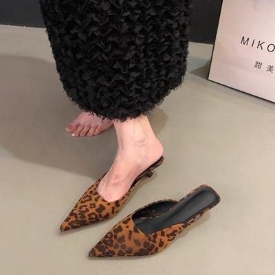 2025 Spring New Bag Head Half Slippers Women's Versatile Thick Heel Low Heel Leopard Print Lazy Pointed Head Shallow Mouth Single Shoes Trendy Girl